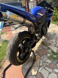 Yamaha YZF R1