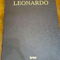 Volume "Disegni di Leonardo da Vinci edizioni Trec