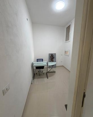 Studio ufficio di 11 metri quadri