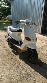Piaggio Zip Fast Rider