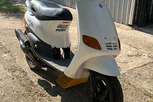 Piaggio Zip Fast Rider