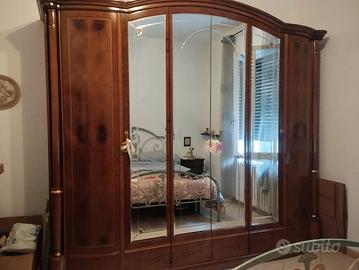 vando armadio a 6 ante 100€