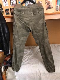 Pantaloni mimetici/tattici cargo