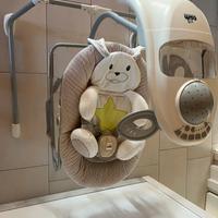 Dondolo/sdraietta elettrica per neonati CAM