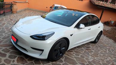 Tesla model 3 standard range