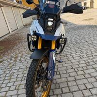 Suzuki V-strom 800 DE