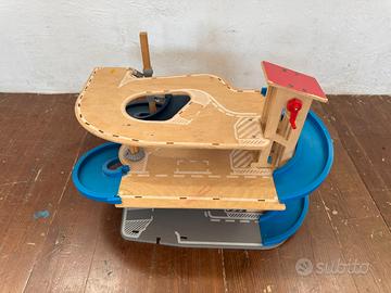 pista macchinine in legno