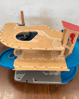 pista macchinine in legno