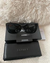 Chanel occhiali da sole nuovi