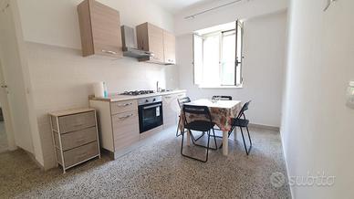 MONOLOCALE A BATTIPAGLIA