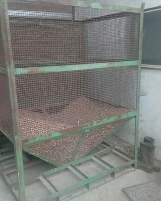 7 Cassoni per nocciole