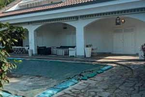 Villa singola arredata con piscina