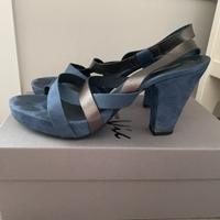 Sandali con tacco in pelle blu Vic Matie numero 39