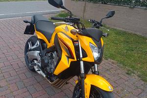 Honda CB650F 