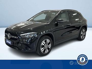 Mercedes-Benz GLA 180 d Automatic Advanced Pl...