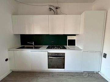 CUCINA EUROMOBIL CON ELETTRODOMESTICI CANDY