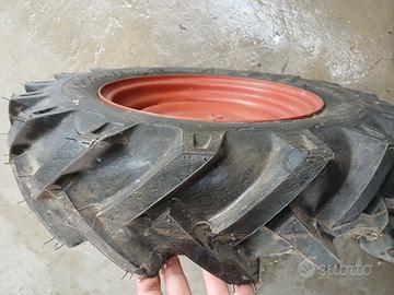 Gomme e cerchi motoagricola