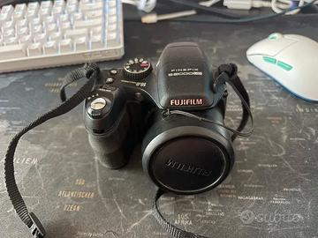 fotocamera Fujifilm Finepix S2000HD