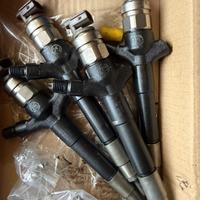 Iniettori Denso mitsubishi L200 1465A041 10k43183