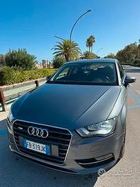 Audi A3 1600 V8 sportback 8.500 euro