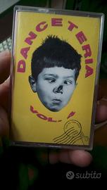 Musicassetta Dancenteria vol.4 1993 buone condizio