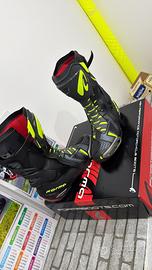 Stivali forma phantom flow racing