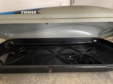 Box da tetto auto Thule Evolution 100 con barre