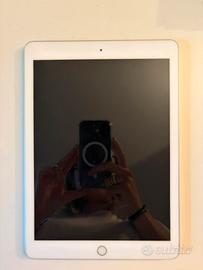 IPad 6 generazione model A1893 32 gb