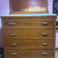 Comò vintage in legno e piano in marmo