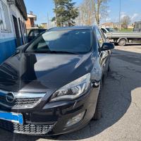 Opel Astra J Sport Tourer SW