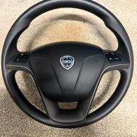 Volante lancia ypsilon