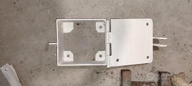 Cassetta protezione in ferro