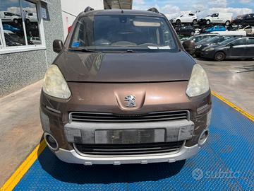 RICAMBI USATI AUTO VARI PEUGEOT PARTNER 2012 1600 
