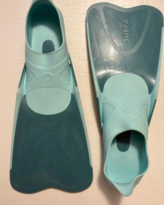 Pinne snorkeling bambino