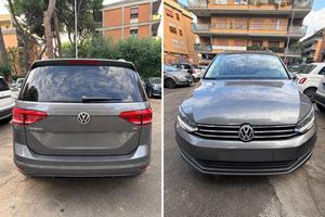 Volkswagen Touran 1.6 TDI DSG Business 7 posti