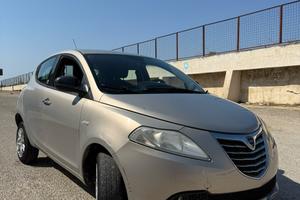 Lancia Ypsilon 0.9 twin air