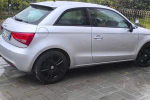 Audi a1  automatico sport
