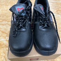 Scarpe antinfortunistiche