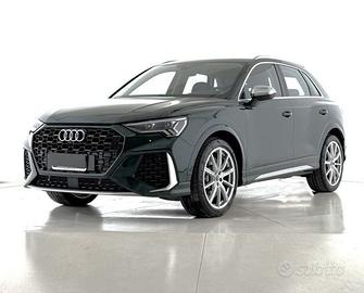 Audi Q3 RS quattro S tronic