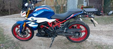 BMW g310r