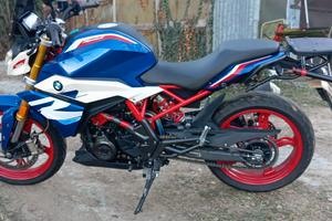 BMW g310r