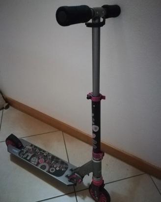 Monopattino bambina