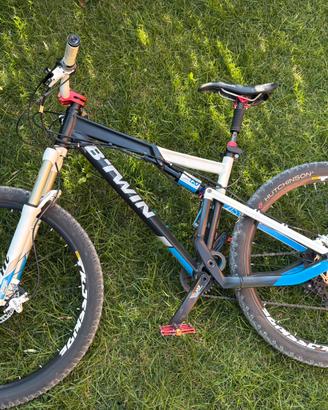 Bici MTB Rockrider Btwin 740S