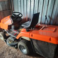 Trattorino AMA 15-102