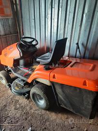 Trattorino AMA 15-102