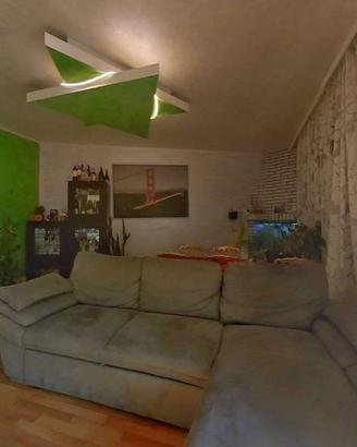 Appartamento di 114 m² con 3 locali e box auto a V