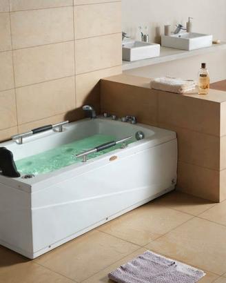 Vasca idromassaggio Jacuzzi modello AT-016-1