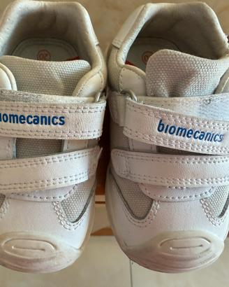Scarpe primi passi biomecanics