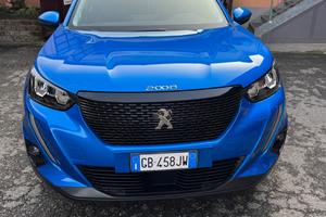 Peugeot 2008 BlueHDi 100 S&S Allure