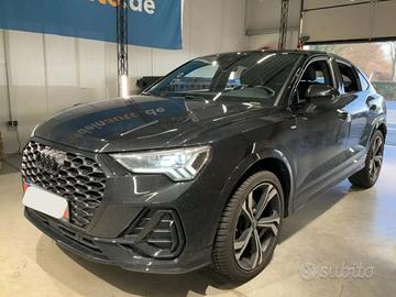 Audi Q3 35 TDI S tronic line edition - 2024